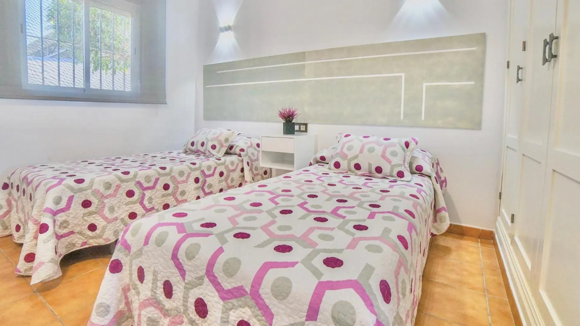 Villa Bananera Con Piscina Privada En Conil De La Frontera 0*,  Spain